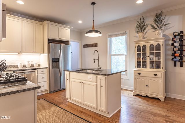 2203 Chapel Hill Road, Durham, NC 27707