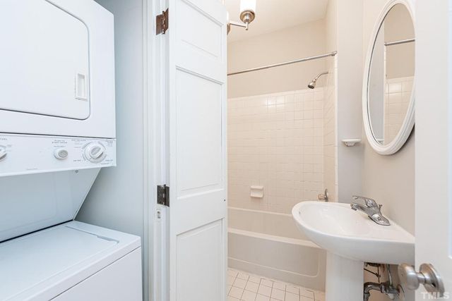 619 Hinsdale Street, Raleigh, NC 27605