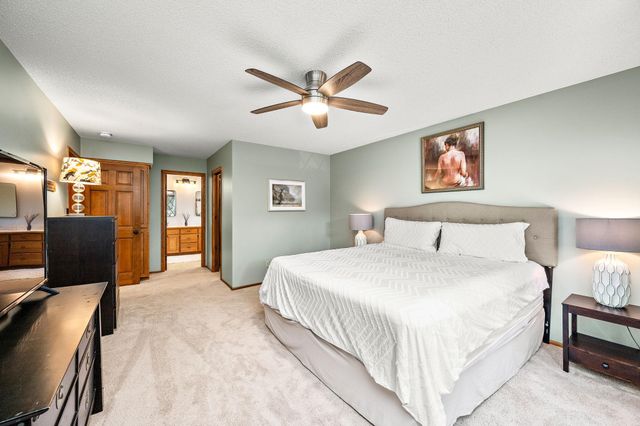 4769 White Oak Court, Eagan, MN 55122
