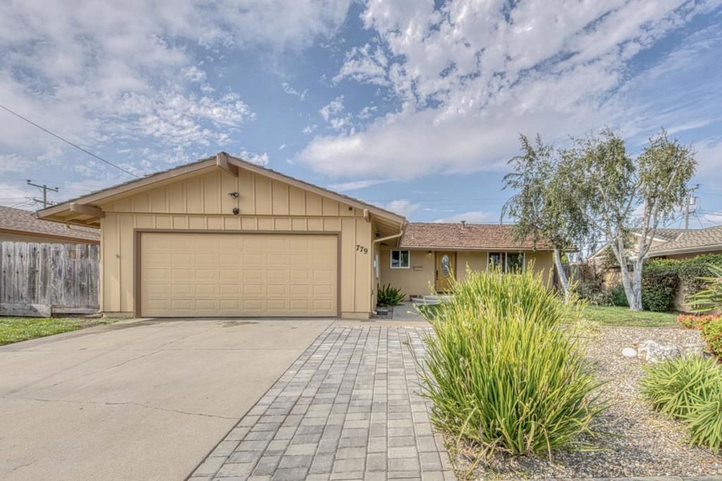 Image 2 of property listing at 779 Bedford Drive, Salinas, CA 93901