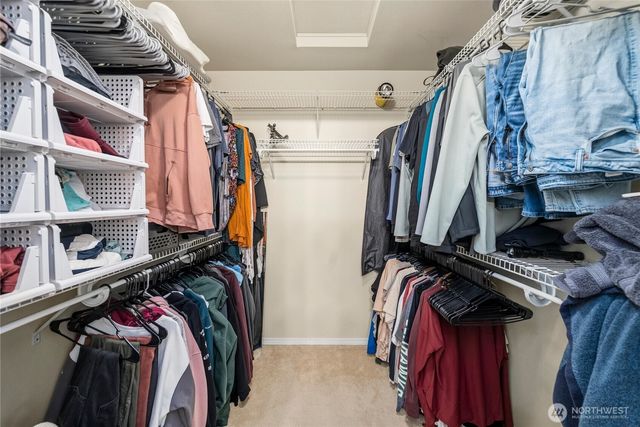 20424 190th Avenue E, Orting, WA 98360