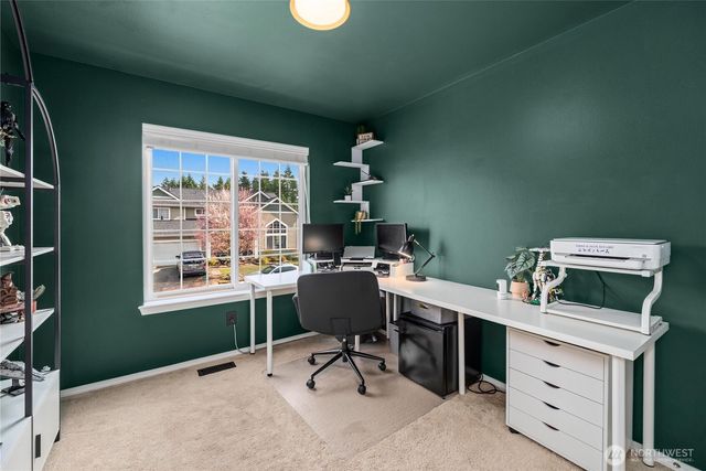 20424 190th Avenue E, Orting, WA 98360