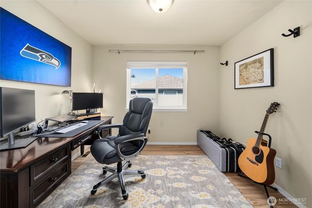 20424 190th Avenue E, Orting, WA 98360