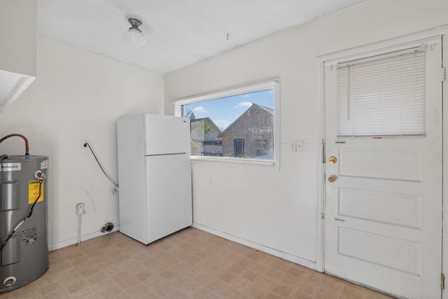 407 S Shasta Avenue, Eagle Point, OR 97524