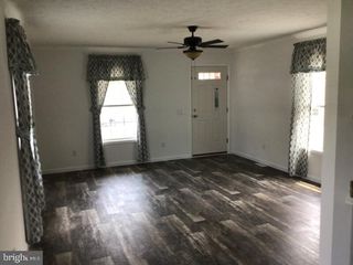 7008 HUBER DR, Morrisville, PA 19067