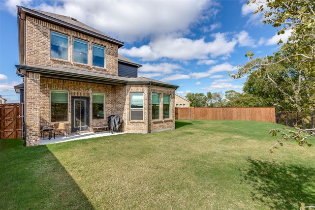 3100 Greenbriar Drive, Celina, TX 75009