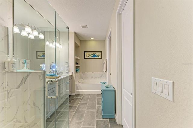 11607 MEADOWGATE PLACE, Bradenton, FL 34211
