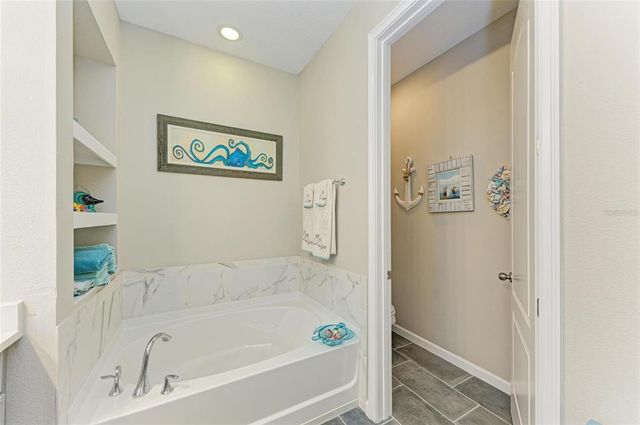 11607 MEADOWGATE PLACE, Bradenton, FL 34211