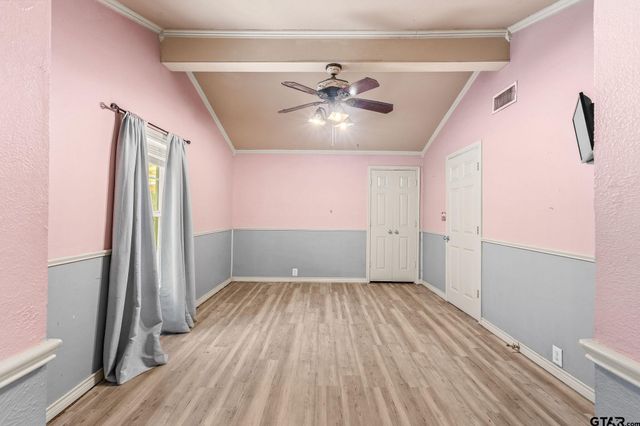 307 N Tyler St, Big Sandy, TX 75755