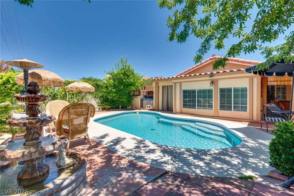 3877 Platis Circle, Las Vegas, NV 89103 — exterior