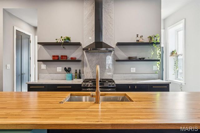 3434 S Jefferson Avenue, St Louis, MO 63118