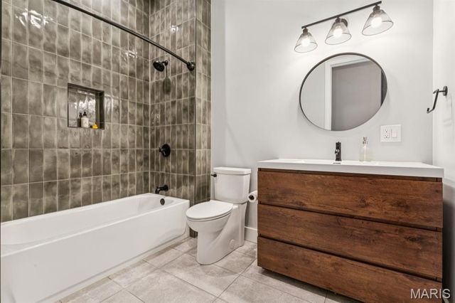 3434 S Jefferson Avenue, St Louis, MO 63118