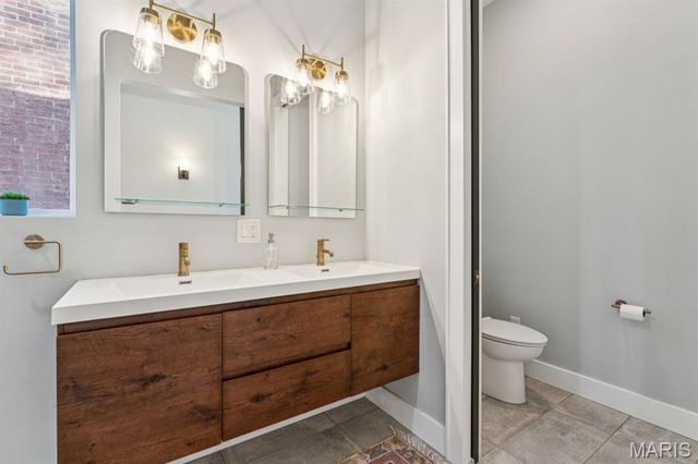 3434 S Jefferson Avenue, St Louis, MO 63118