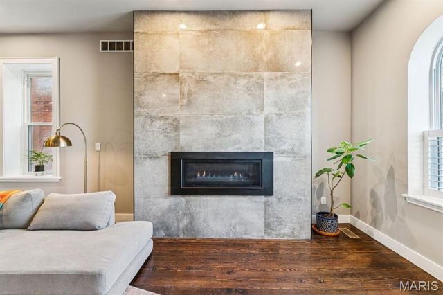 3434 S Jefferson Avenue, St Louis, MO 63118