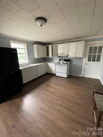 922 N Main Street, Salisbury, NC 28144