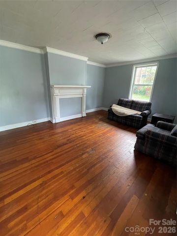 922 N Main Street, Salisbury, NC 28144