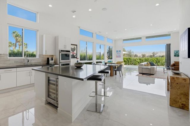 1280 Celadon Street, Palm Springs, CA 92262