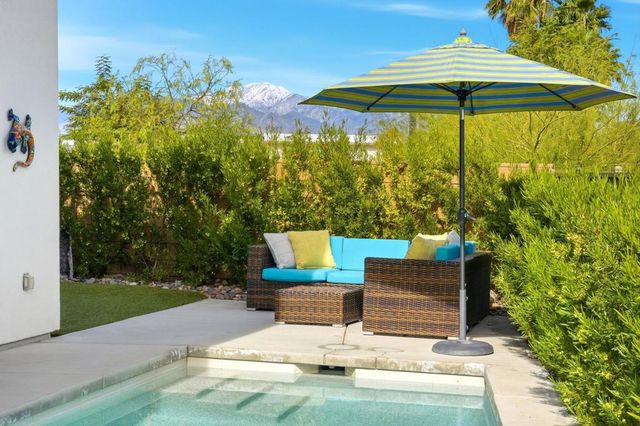 1280 Celadon Street, Palm Springs, CA 92262