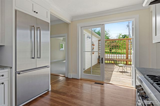 501 NE 9th Street, Coupeville, WA 98239