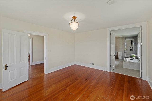501 NE 9th Street, Coupeville, WA 98239
