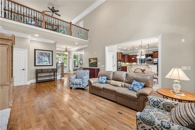 8555 Berringer Point Drive, Gainesville, GA 30506