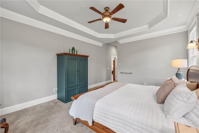 8555 Berringer Point Drive, Gainesville, GA 30506