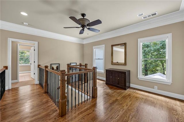 8555 Berringer Point Drive, Gainesville, GA 30506