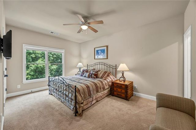 8555 Berringer Point Drive, Gainesville, GA 30506