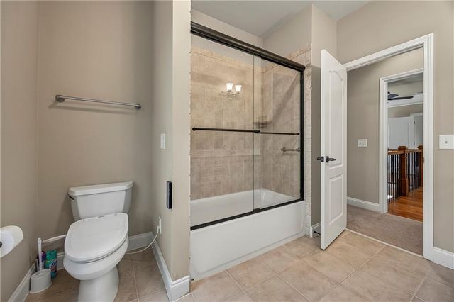 8555 Berringer Point Drive, Gainesville, GA 30506