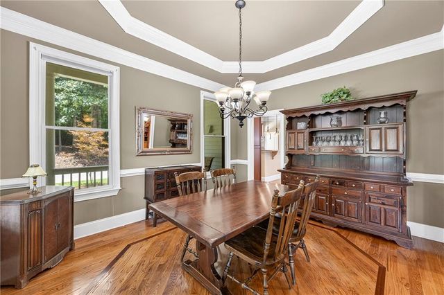 8555 Berringer Point Drive, Gainesville, GA 30506