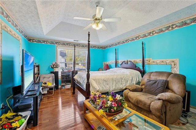 2655 Lake Commons Court, Snellville, GA 30078