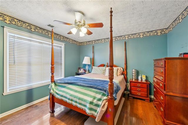 2655 Lake Commons Court, Snellville, GA 30078