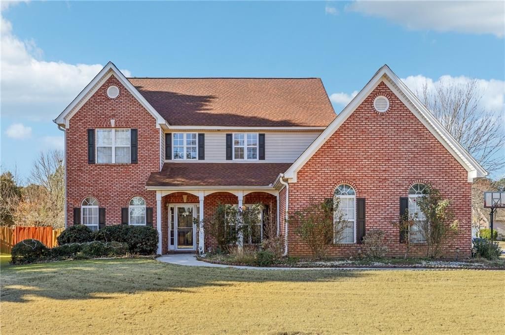 2655 Lake Commons Court, Snellville, GA 30078