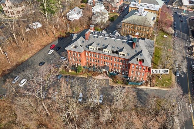 35 New South Street 409, Northampton, MA 01060