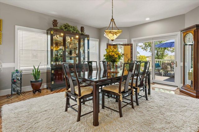 12064 Waxwing Ct, Penn Valley, CA 95946