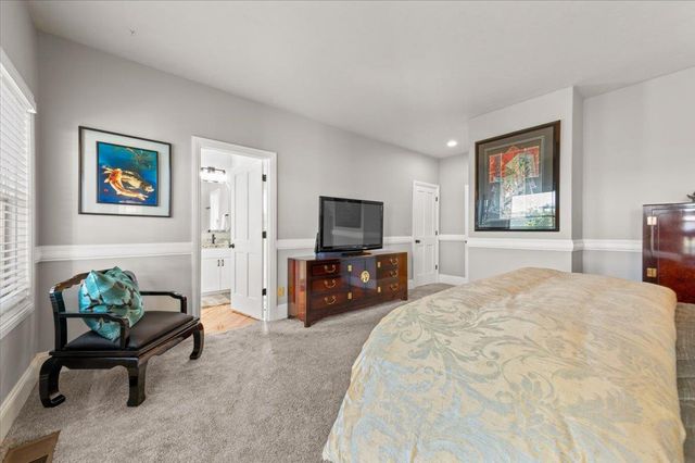 12064 Waxwing Ct, Penn Valley, CA 95946