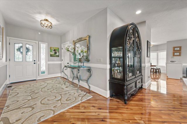 12064 Waxwing Ct, Penn Valley, CA 95946