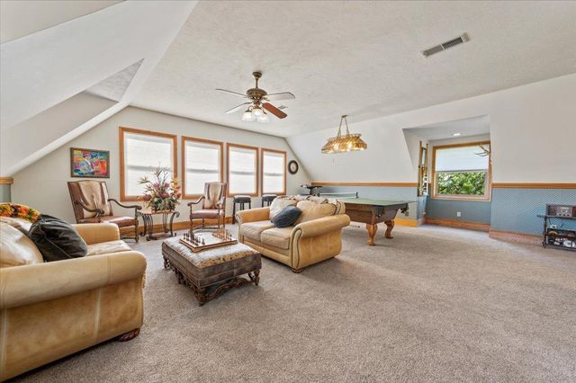 12064 Waxwing Ct, Penn Valley, CA 95946