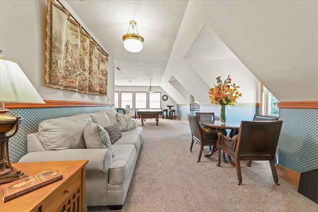 12064 Waxwing Ct, Penn Valley, CA 95946