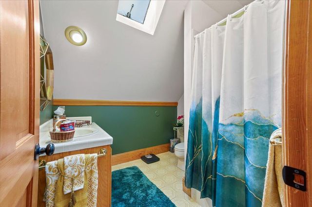 12064 Waxwing Ct, Penn Valley, CA 95946