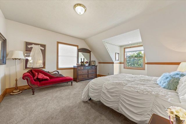 12064 Waxwing Ct, Penn Valley, CA 95946