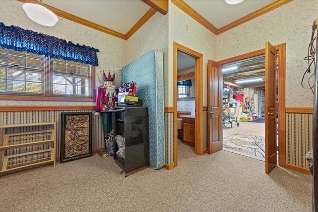 12064 Waxwing Ct, Penn Valley, CA 95946