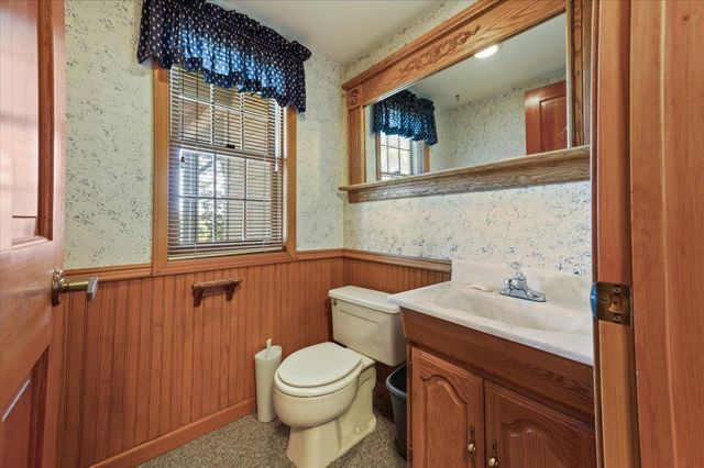 12064 Waxwing Ct, Penn Valley, CA 95946