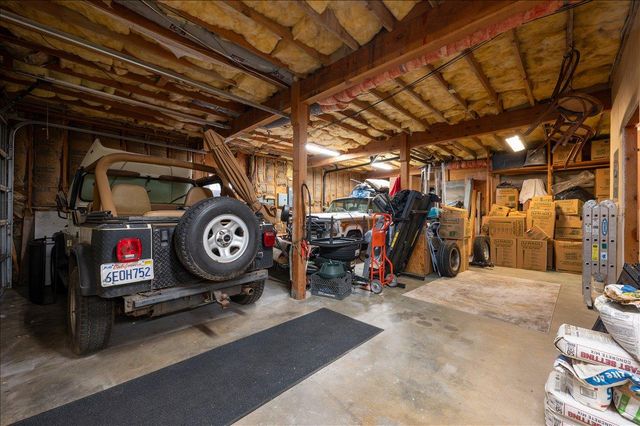 12064 Waxwing Ct, Penn Valley, CA 95946