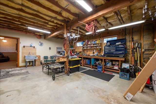 12064 Waxwing Ct, Penn Valley, CA 95946