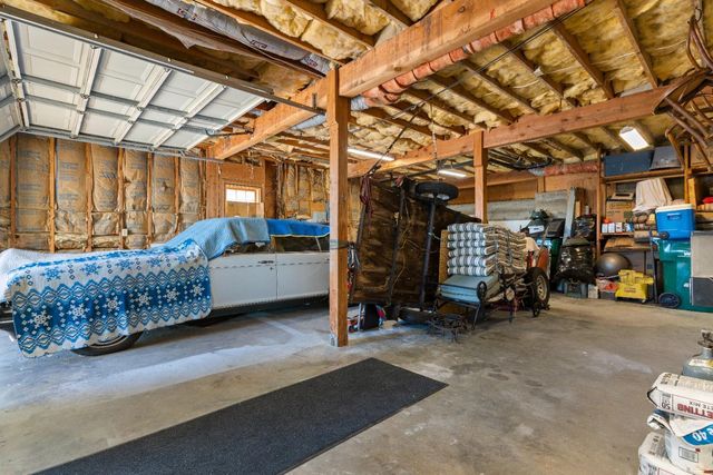 12064 Waxwing Ct, Penn Valley, CA 95946