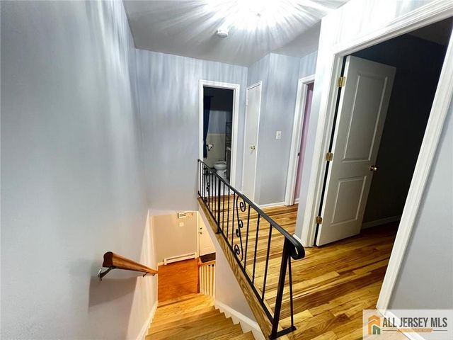 406 Cranbury Road 7, East Brunswick, NJ 08816