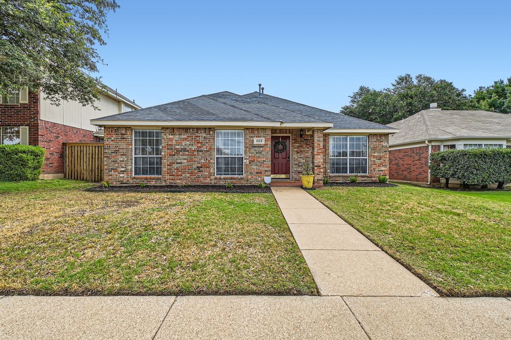 1628 High Pointe Lane, Cedar Hill, TX 75104