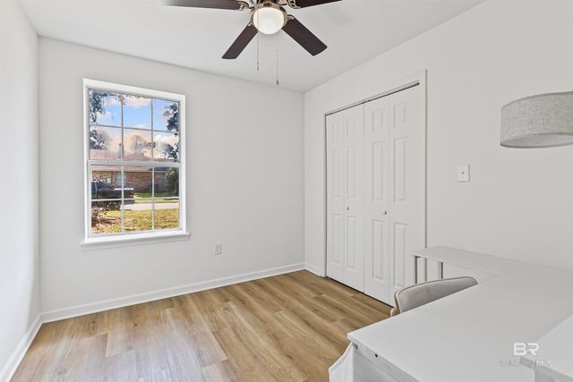 1819 Spanish Cove Drive, Lillian, AL 36549