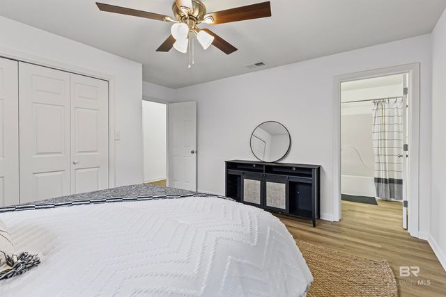 1819 Spanish Cove Drive, Lillian, AL 36549